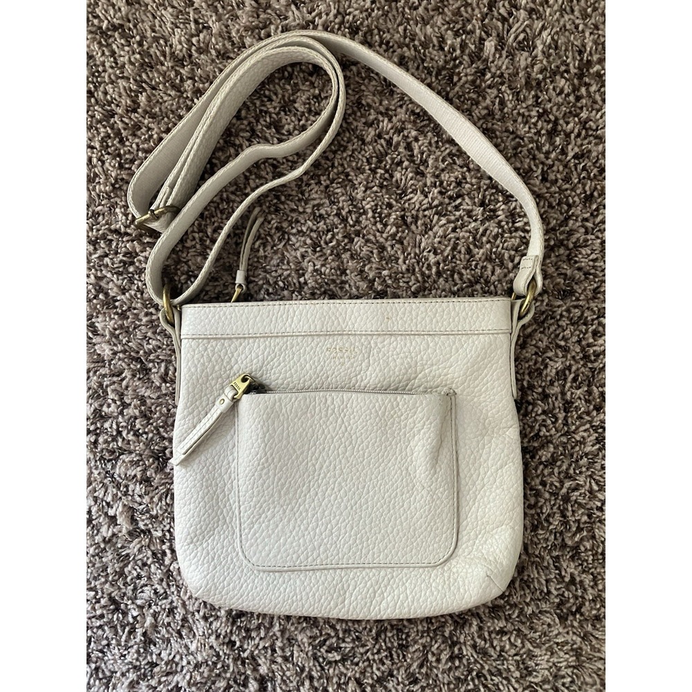 Fossil Cream / Off White Pebbled Leather Crossbody Bag